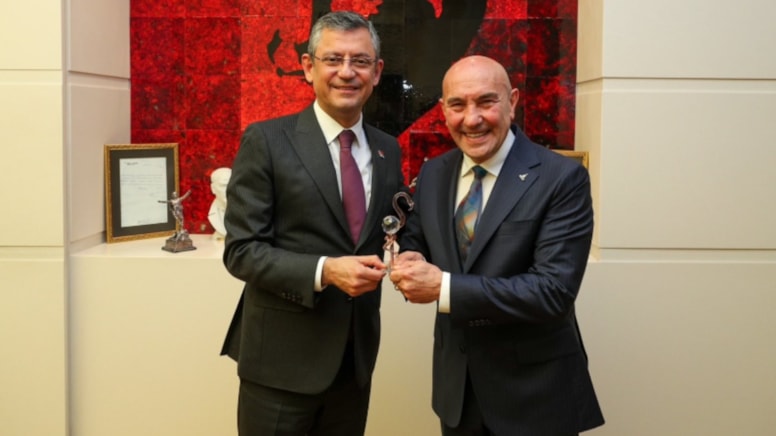 Tunç Soyer'den Özgür Özel'in teklifine 