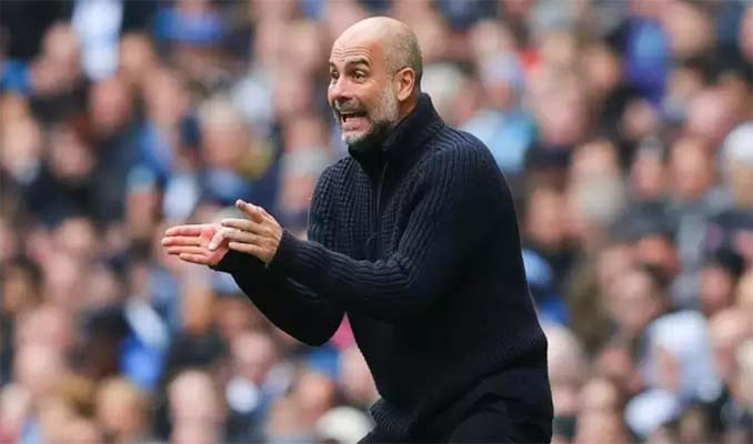 Pep Guardiola, City personeline 700 bin sterlin prim dağıttı