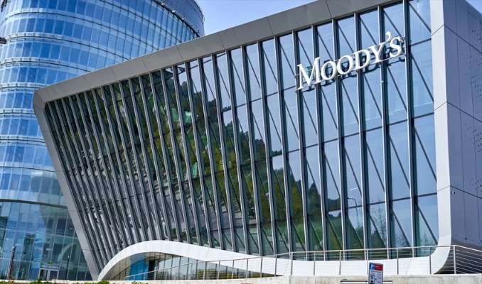 Moody's Türkiye'yi pas geçti