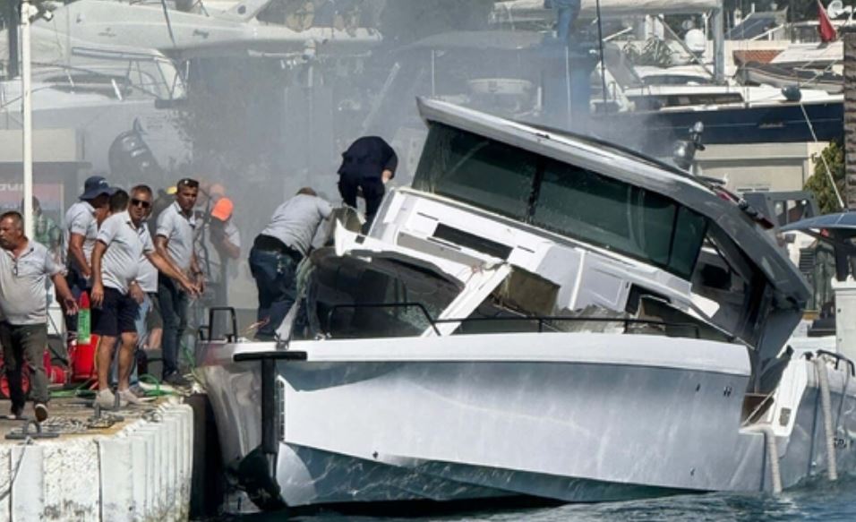 Bodrum'da teknede patlama! Yaralılar var