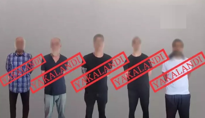 Kırmızı bültenle aranan 5 suçlu yakalanarak Türkiye'ye getirildi