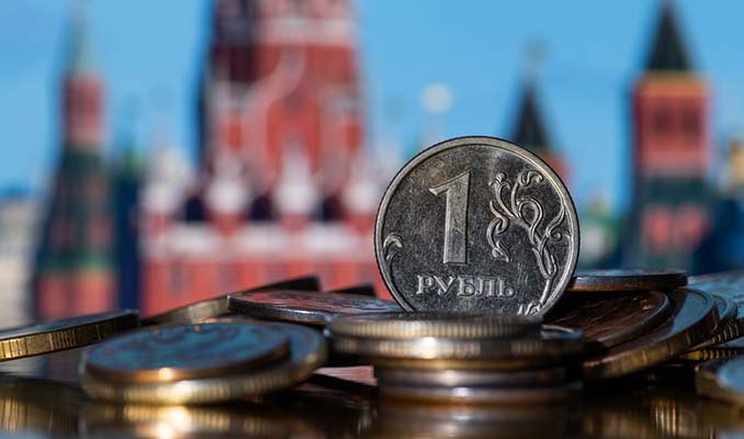 Kremlin’in bütçesi şaştı! Açık hedefin üç katı