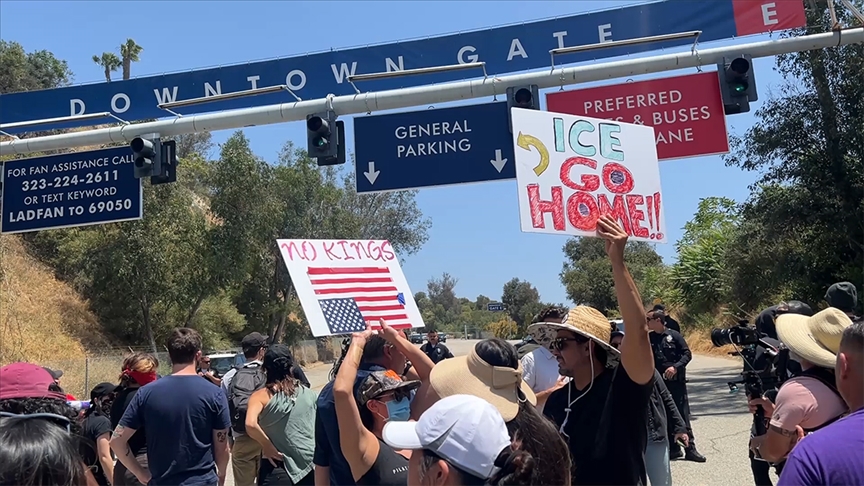 ABD'de göçmen tepkisi: Dodgers takımı, ICE yetkililerine kapıyı kapattı