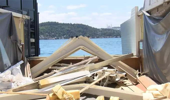Boğaz'daki kaçak yapıların yıkımı başladı