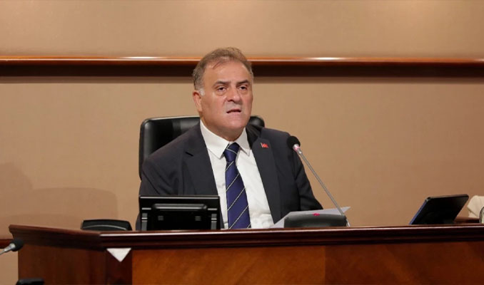 İBB Başkan Vekili: Getirin kelepçeyi, korkmuyorum