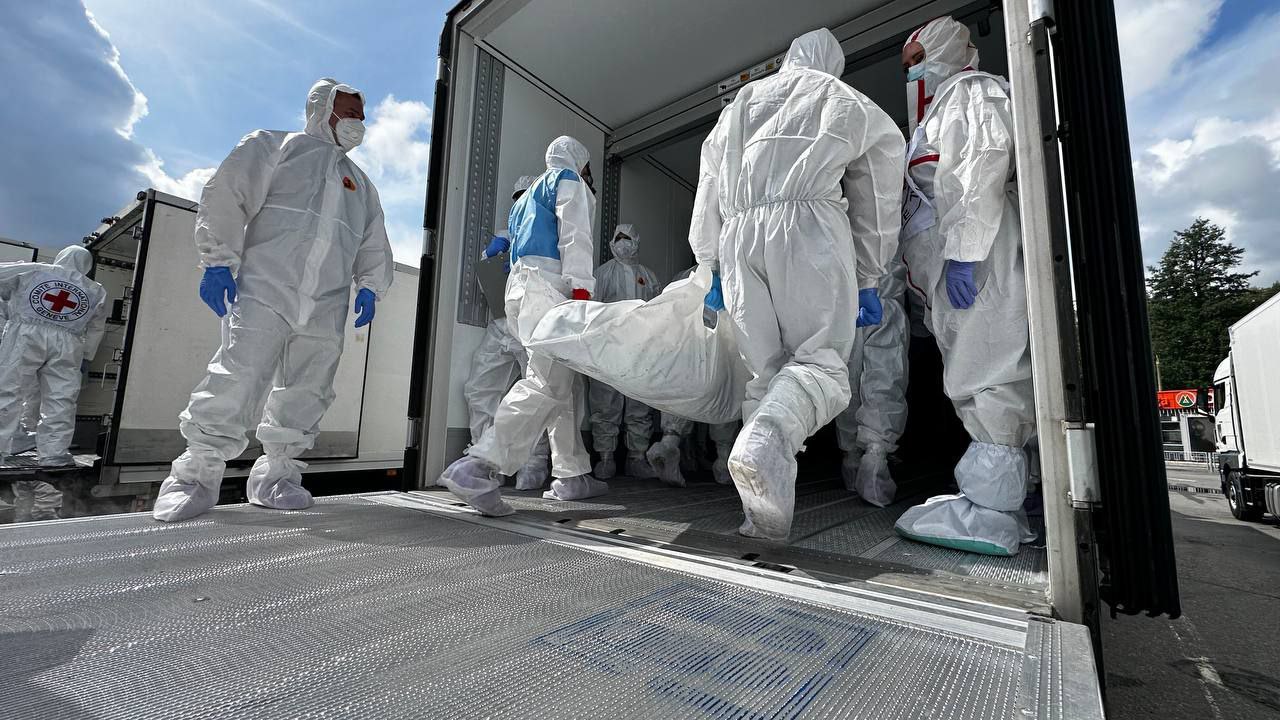 Ukrayna 1000 askerin cenazesini teslim aldı