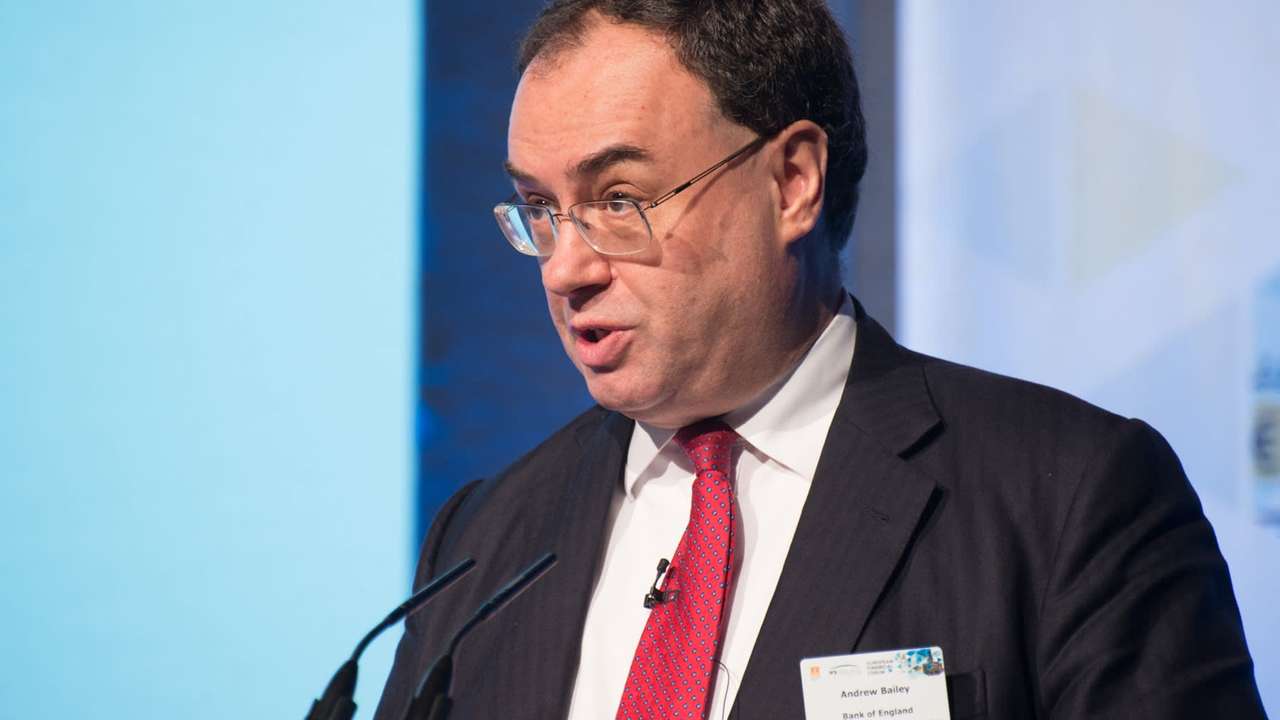 Bailey: IMF, küresel dengesizliklerin çözümünde rol oynamalı