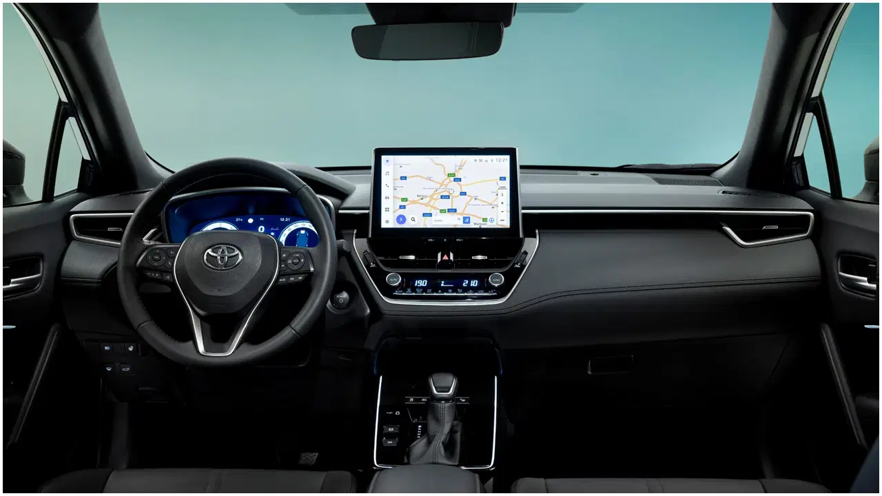 Toyota Yeni Corolla Cross Hybrid satışa sunuldu: İşte fiyatı tüm ayrıntılar...