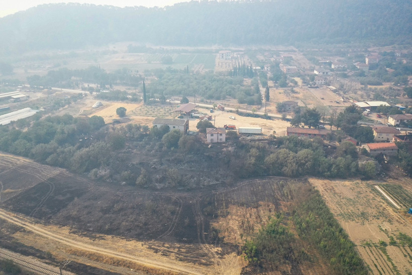 Sakarya'da başlatıp Bilecik'e sıçrayan yangında 4. gün: Söndürme çalışmaları sürüyor - Resim : 4