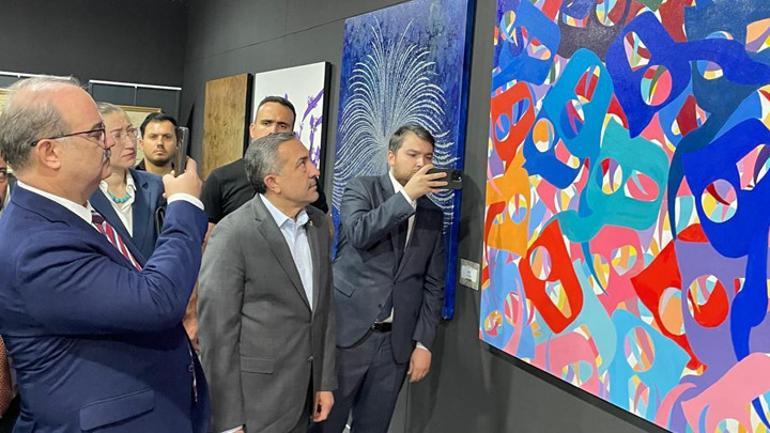 Van Kültür Yolu Festivali sanatla kapılarını açtı: 300 etkinlik, 9 günlük şölen