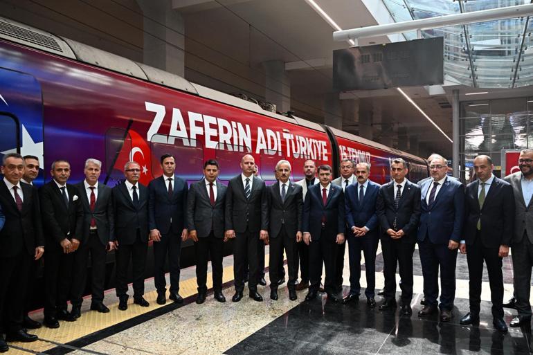 68 gün boyunca 90 bin kilometre yol kat edecek: 15 Temmuz Demokrasi ve Milli Birlik Treni raylarda
