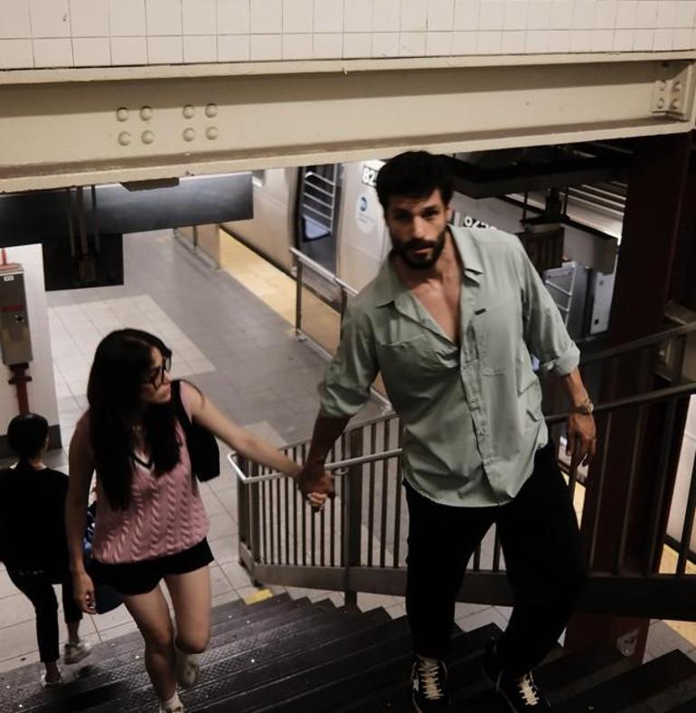 Ünlü çiftten romantik kutlama Seninle 3üncü ve daha nicelerine