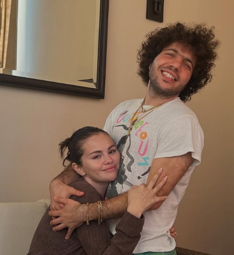 Selena Gomez ve Benny Blanco evleniyor Çok gizli davetli listesi sızdırıldı