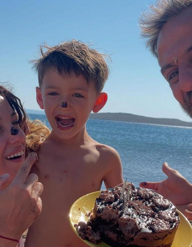 Marsel 5 yaşına girdi Ünlü oyuncudan duygusal kutlama: Kalbimin en güzel yerini sen doldurdun