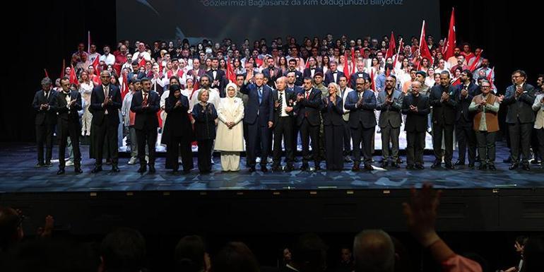 Cumhurbaşkanı Erdoğan En Uzun Gece destanının ilk temsilinde