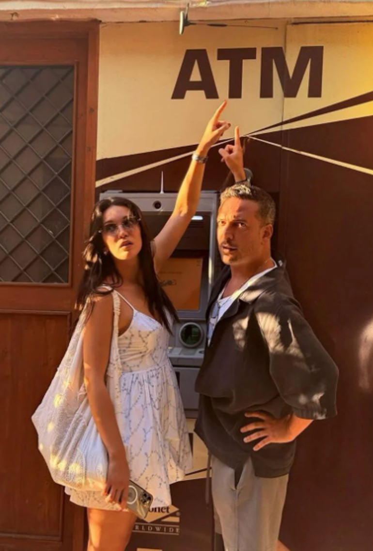 Hazal Subaşı ve Oğuzhan Koçtan aşk dolu pozlar