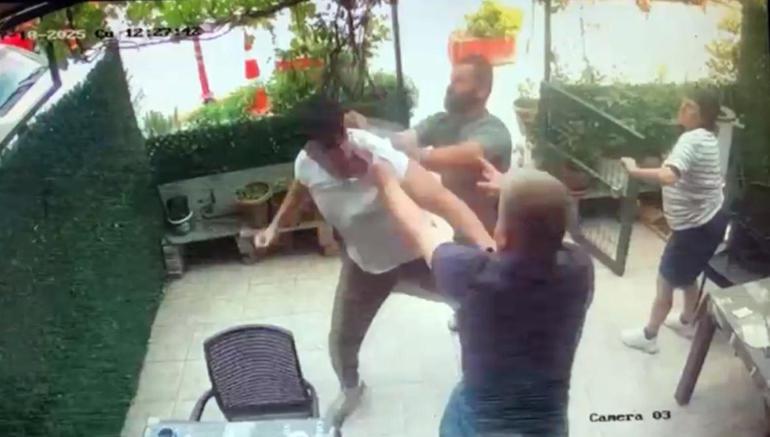 Kız arkadaşına hatalı park uyarısı yapan esnafı yumruklayarak hastanelik etti