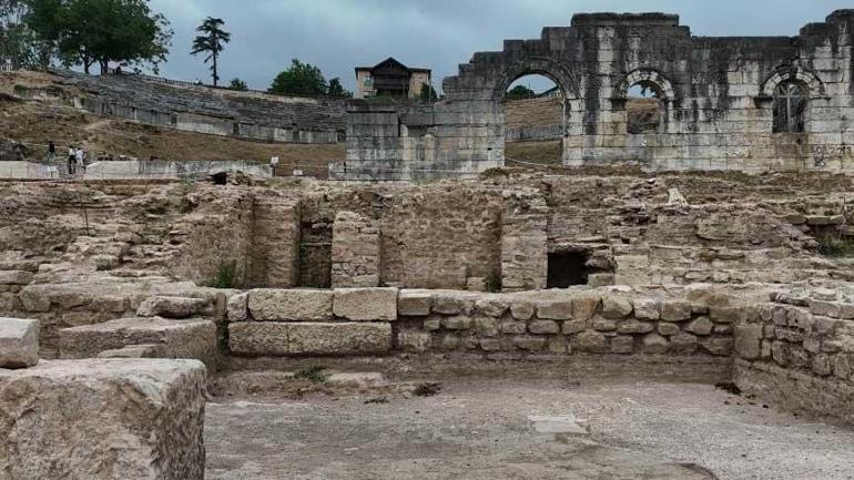 Kazmayı vurdukça tarih fışkırdı Gizemli yapılar tek tek ortaya çıktı: ‘Ne olduğunu zamanla çözeceğiz’