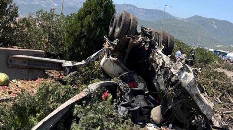 Gaziantep’te korkunç kaza: 2 kişi hayatını kaybetti