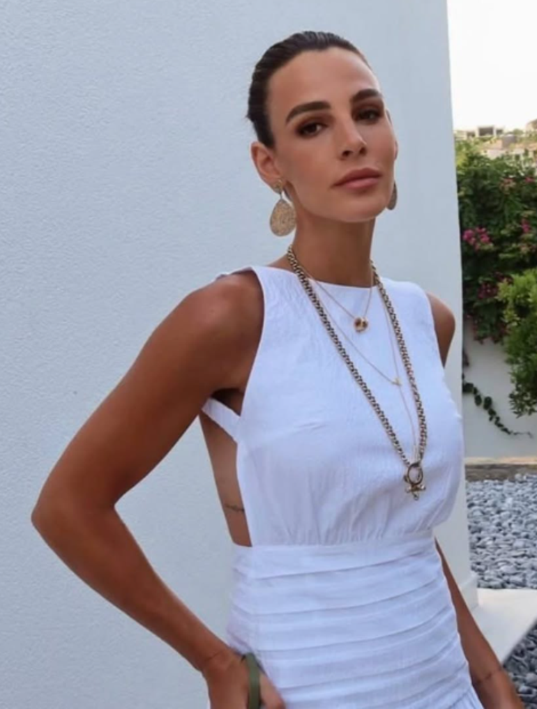 Hülya Koçyiğit torunu Aslışahın doğum gününü kutladı Canımın canı Aslışah’ım