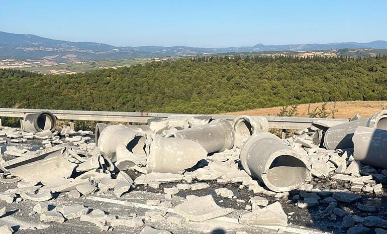 Susurlukta TIR ile akaryakıt tankeri çarpıştı: 1 Yaralı