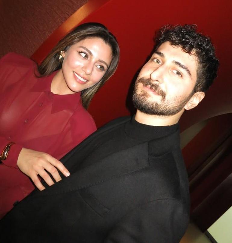 Sıla Türkoğlu aşka geldi Sevgilisiyle yeni kareleri peş peşe paylaştı