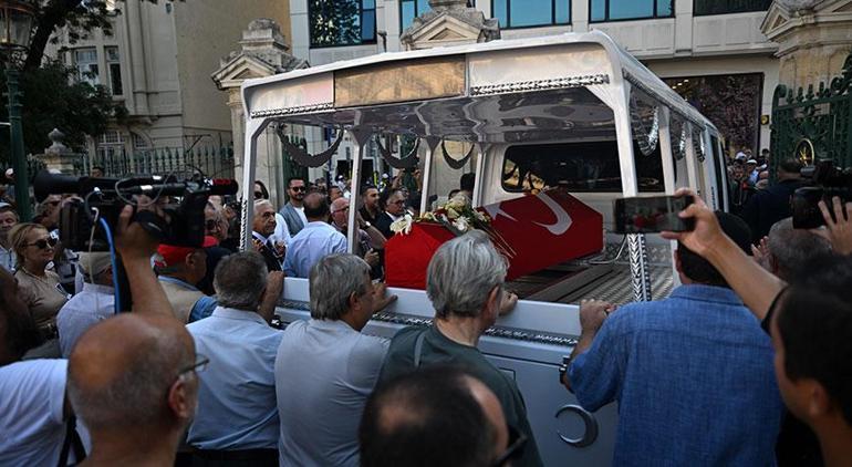 Eski CHP Genel Başkanı Altan Öymen son yolculuğuna uğurlandı