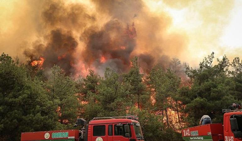 23 TEMMUZ ORMAN YANGINLARI SON DURUM: Bilecik, Karabük, Eskişehir Seyitgazi ve İzmir Urla yangınları söndürüldü mü