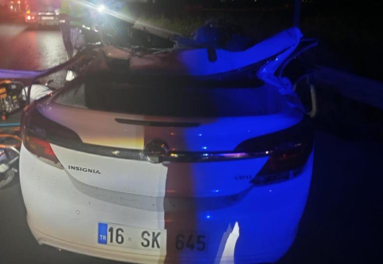 Bursada kahreden kaza: Polis memurunun ailesine acı veda