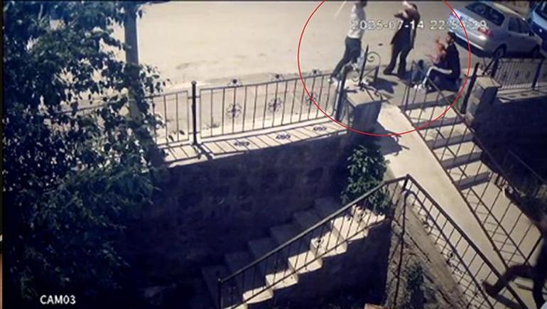 Üst komşuları dehşeti yaşattı: 5 erkek tekme ve sopayla engelli kadını darbetti