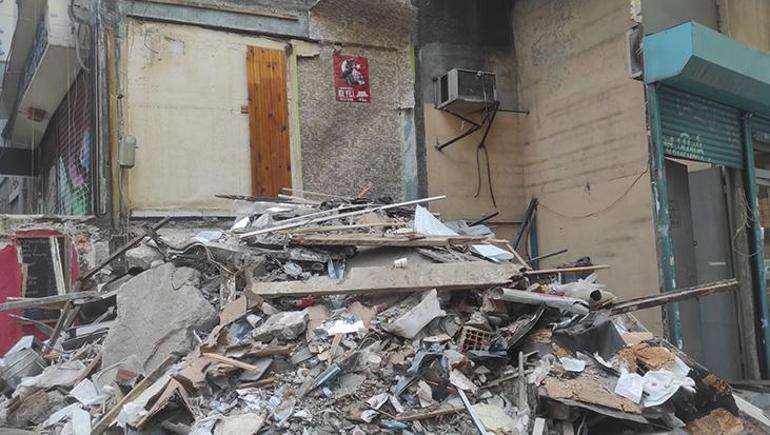 Beyoğlunda büfedeki patlama anı kamerada Hasar gündüz ortaya çıktı