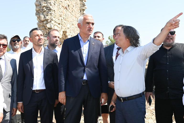 Bakan Ersoy müjdeyi verdi Aspendosta büyük kazı hamlesi: Geleceğe miras projesiyle 64 yıllık iş 4 yılda yapılacak