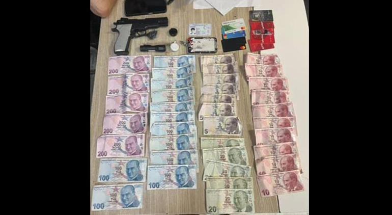 Bekçi kılığında para topladı Savunması pes dedirtti