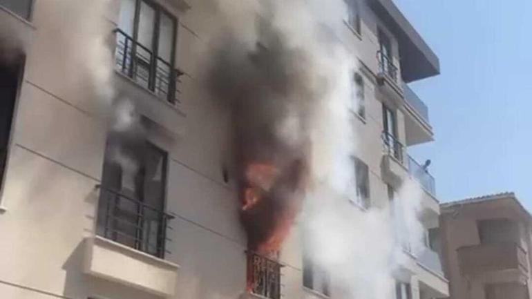 Avcılarda yangın faciası: 5 katlı binadan ölümüne atlayış O anlar kameralarda