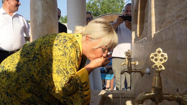 Safiye Soyman gözyaşlarına boğuldu Oğluma dua etsin