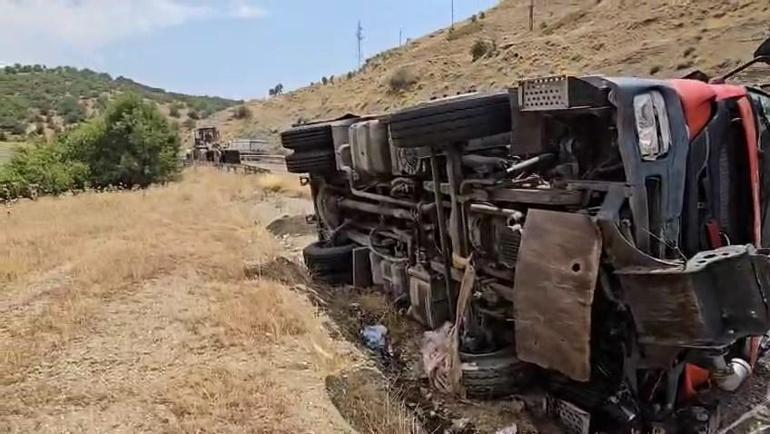 Diyarbakırda yangına giden itfaiye aracı devrilmişti Acı haber: İtfaiye eri Haydar Öz hayatını kaybetti