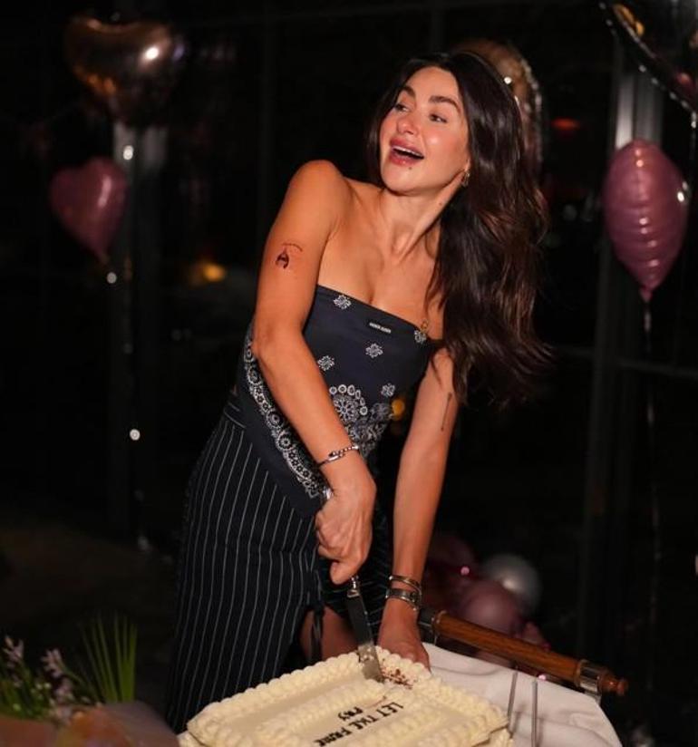 Nesrin Cavadzade 42. yaşına böyle merhaba dedi Doğum günü pozlarına beğeni yağdı