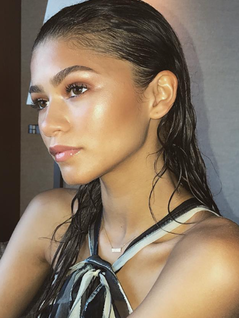 Zendaya ve Tom Holland düğünlerini erteledi Sebebi şoke etti