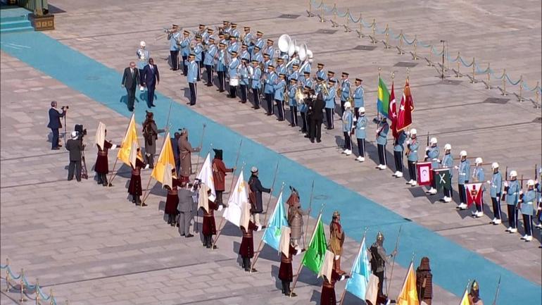 Gabon Cumhurbaşkanı Nguema Ankarada: Yeni anlaşmalar için imzalar atılacak