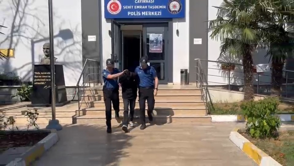Pastanede randevu 3 milyon liraya patladı: Elden teslim dolandırıcılık kamerada - 3