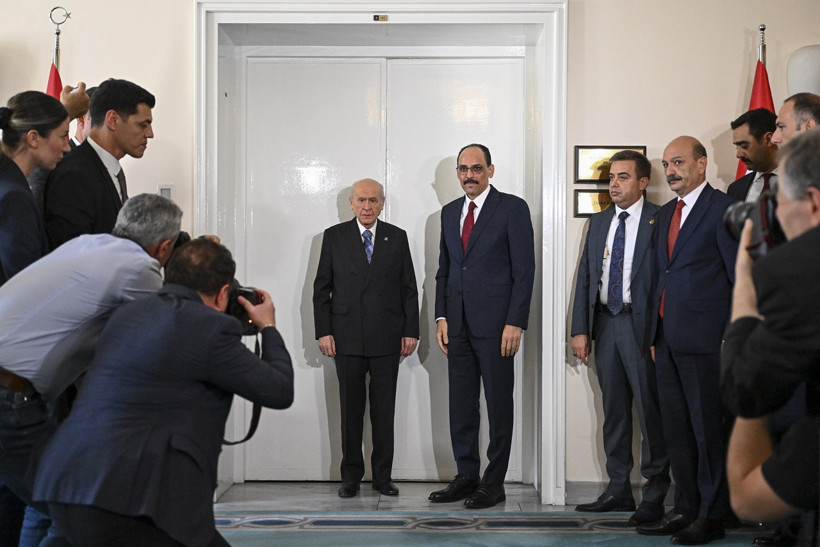 MİT Başkanı Kalın, 'Terörsüz Türkiye' sürecine ilişkin TBMM’de 6 partiyle bir araya geldi - Resim : 3