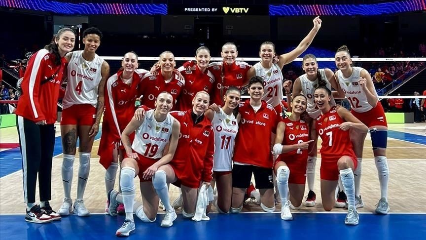 Bugün Türkiye voleybol maçı var mı? Filenin Sultanları Japonya maçı ne zaman? - Resim: 2