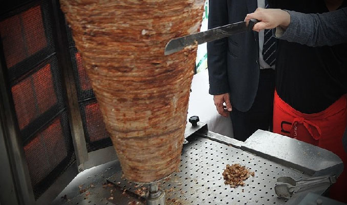 Almanya bu kez de dönere savaş açtı!