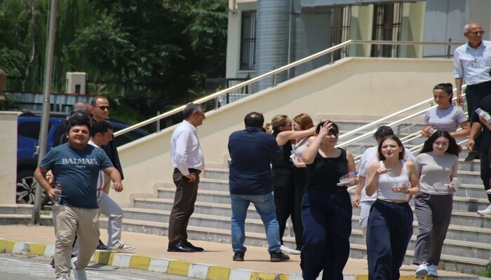 Özgür Özel’den dayanışma: Nehir Zeyrek’e sınav yolunda eşlik etti