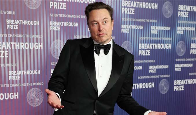Musk üçüncü parti tartışmasını yeniden alevlendirdi