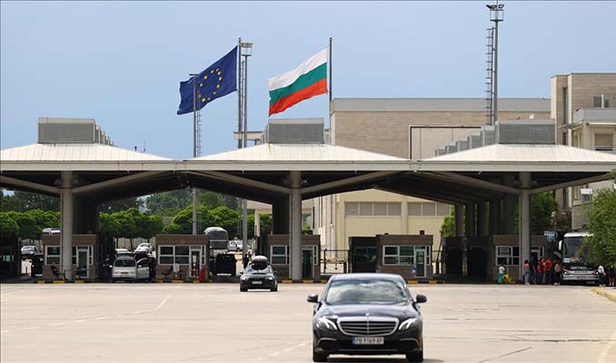 Bulgaristan’dan ilk hamle geldi: Türklere 5 yıllık vize imkanı!