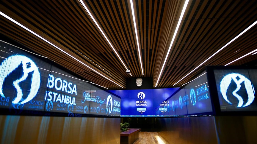 Borsa haftanın son gününü yatay tamamladı