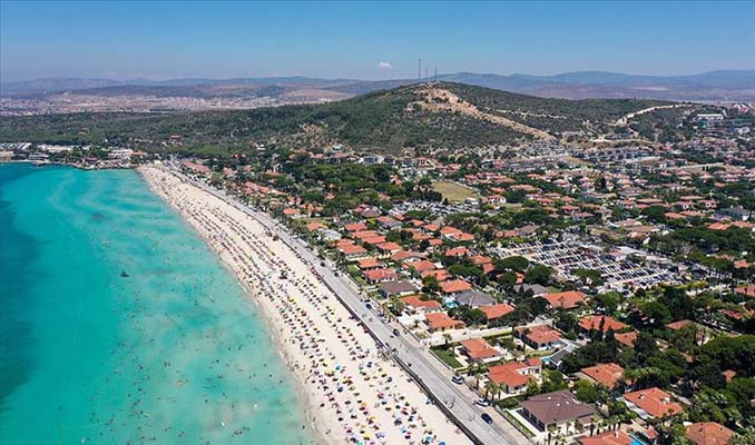 Çeşme’de tatilciler susuz kaldı, geri dönüyorlar