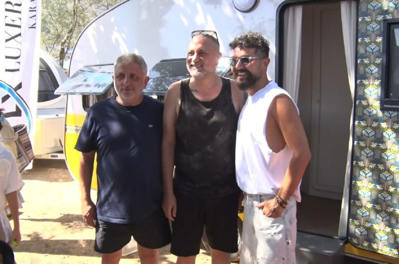 İki yıldızın karavan yarışı: Şenlendirici, karavanı Çevik'e kaptırdı - Resim : 2