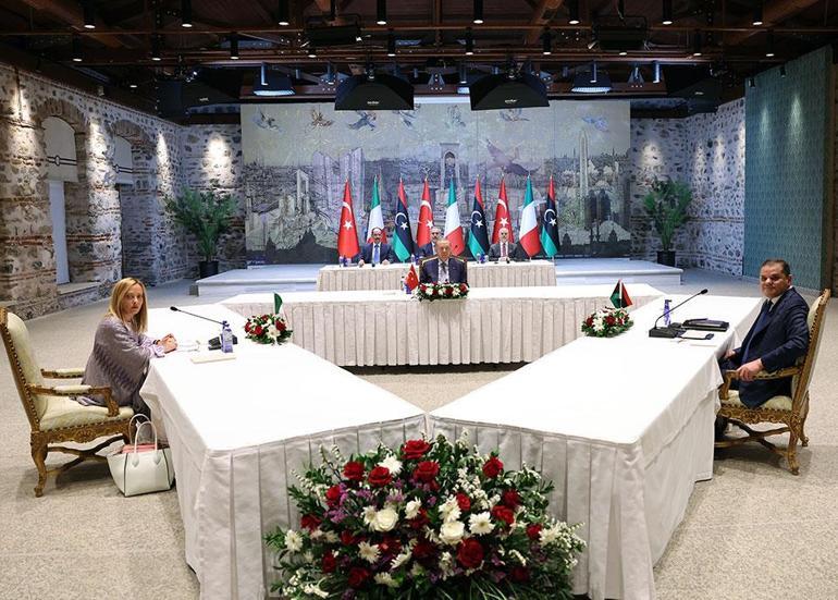 İstanbuldaki zirve Atinayı rahatsız etti: Türkiye bölgede belirleyici rol üstlendi